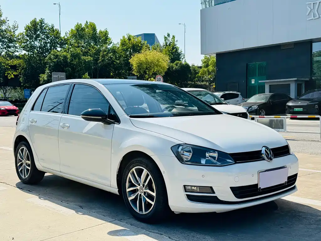 Volkswagen Golf — миниатюра 3