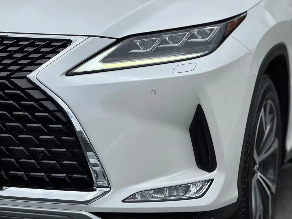 Lexus RX — миниатюра 17