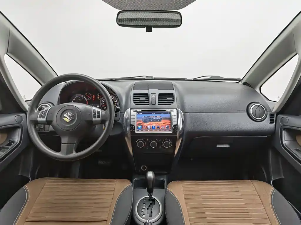 Suzuki SX4 — миниатюра 5