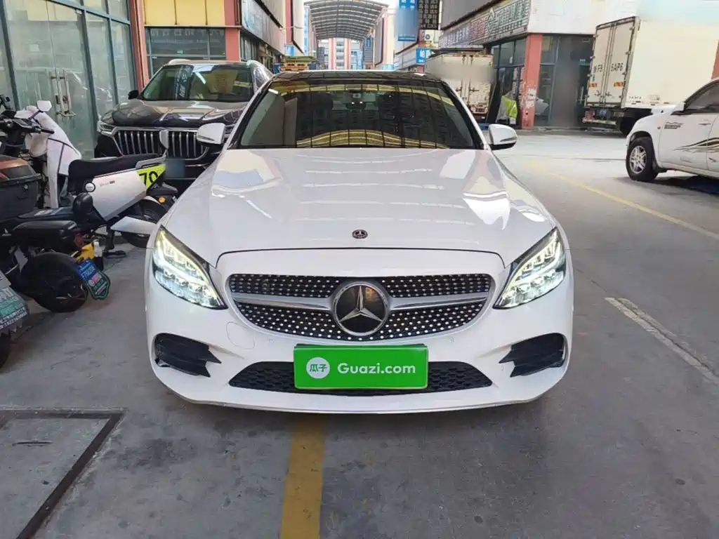 Mercedes-Benz C-Class — миниатюра 3