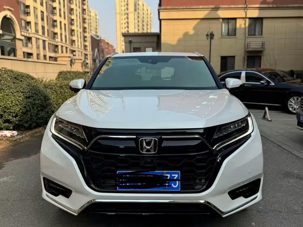 HONDA UR V