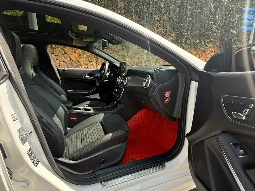 Mercedes-Benz CLA (Import) — миниатюра 5