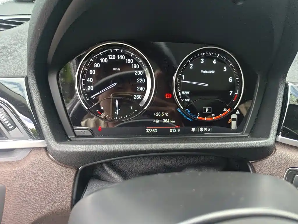 BMW X1 — миниатюра 12