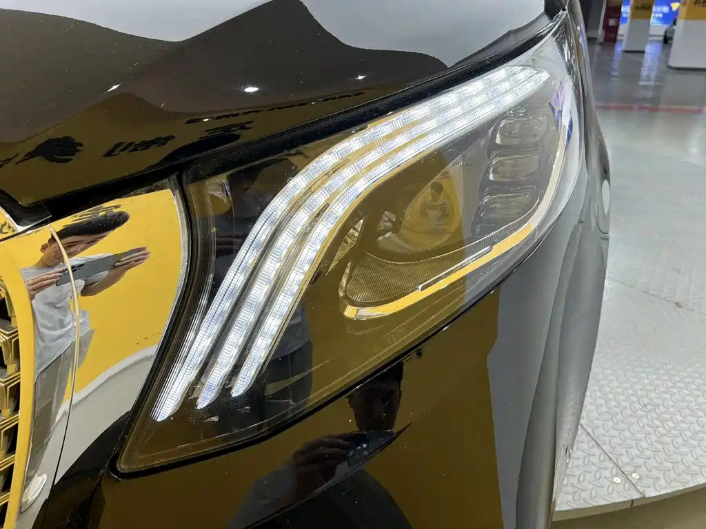 Mercedes-Benz Vito — миниатюра 8