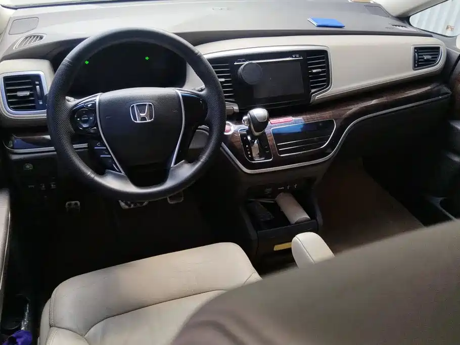 Honda Odyssey — миниатюра 12