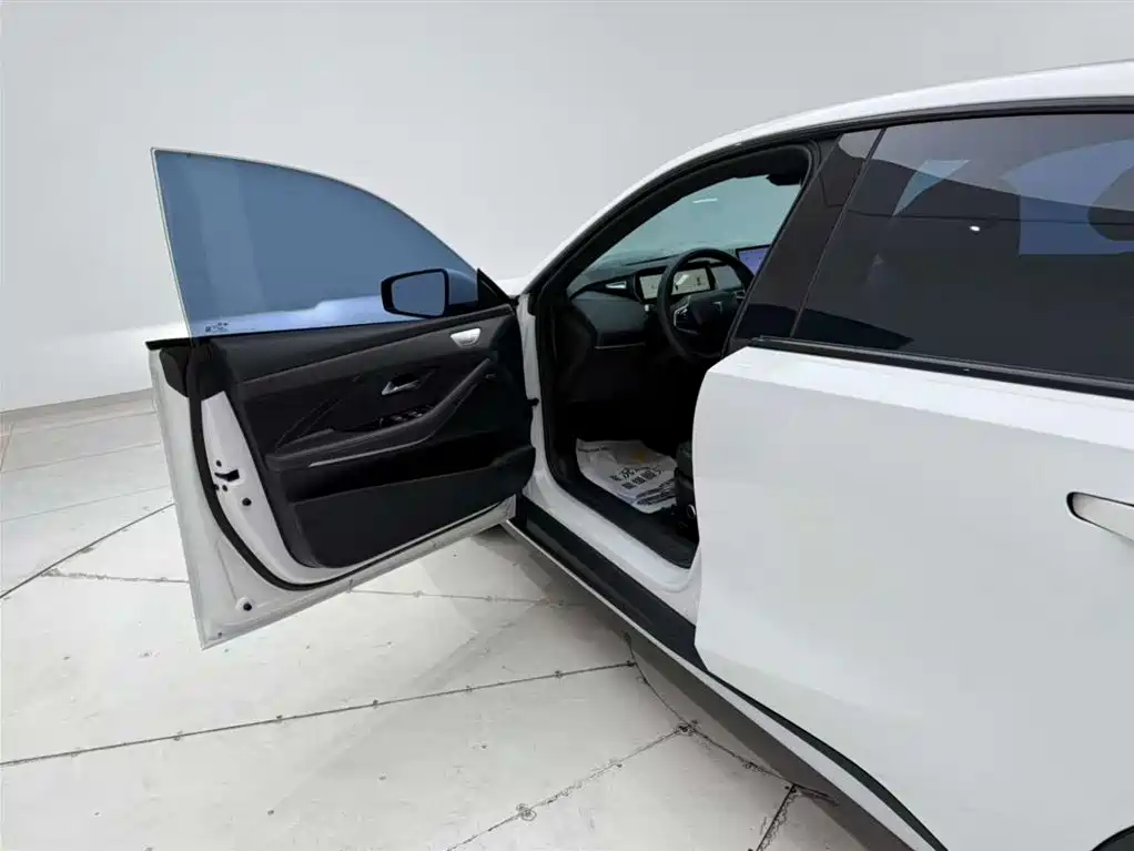 Changan Deepal DARK BLUE SL03