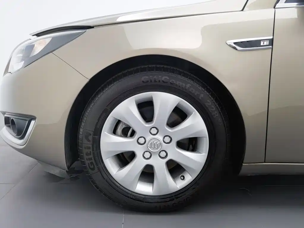 Buick Regal — миниатюра 17