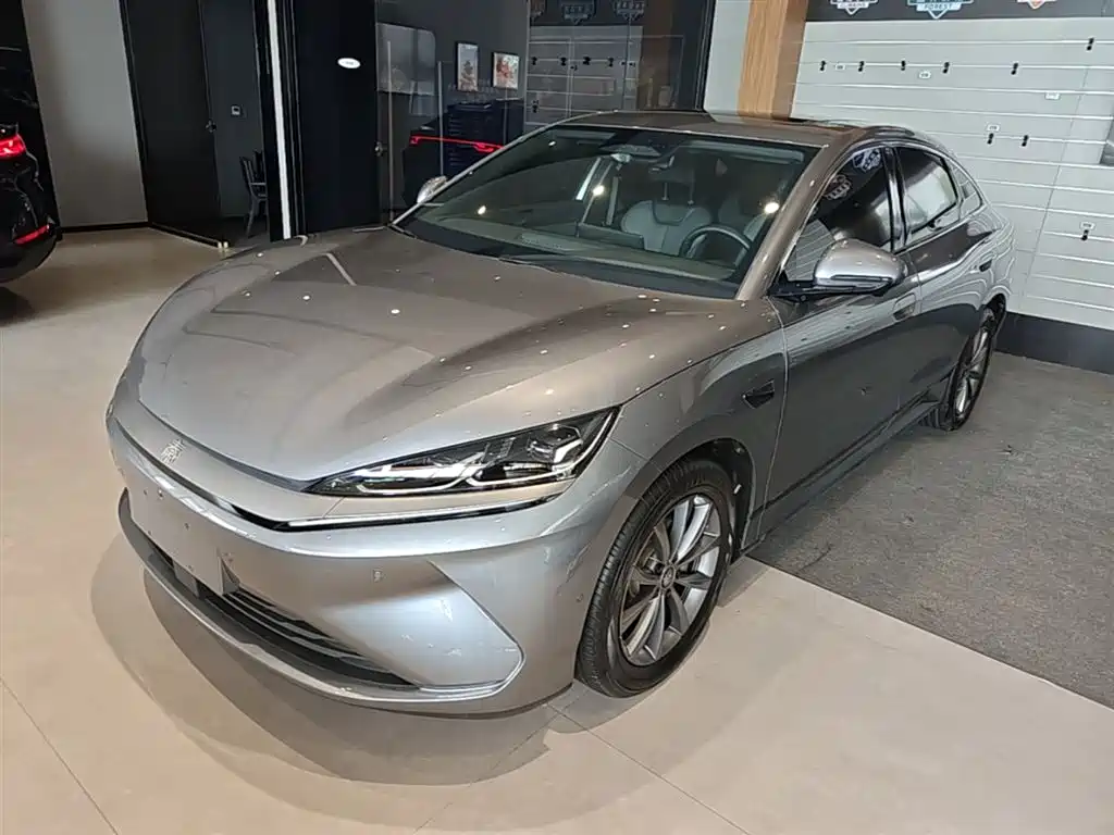Byd Qin L 2025