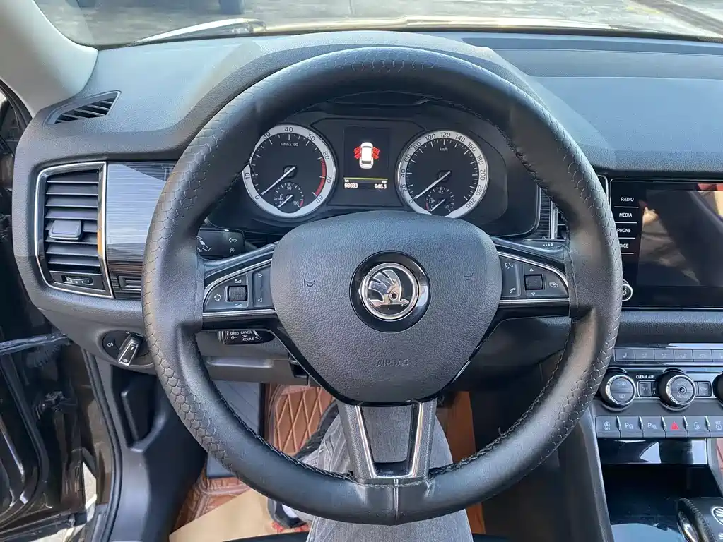Skoda Kodiaq 2018 TSI380 7 мест Flagship