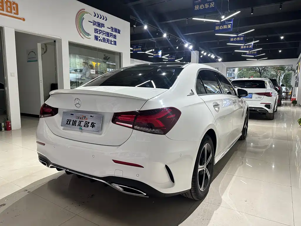 Mercedes-Benz A-Class A 2022 A 200 L Sport Fashion