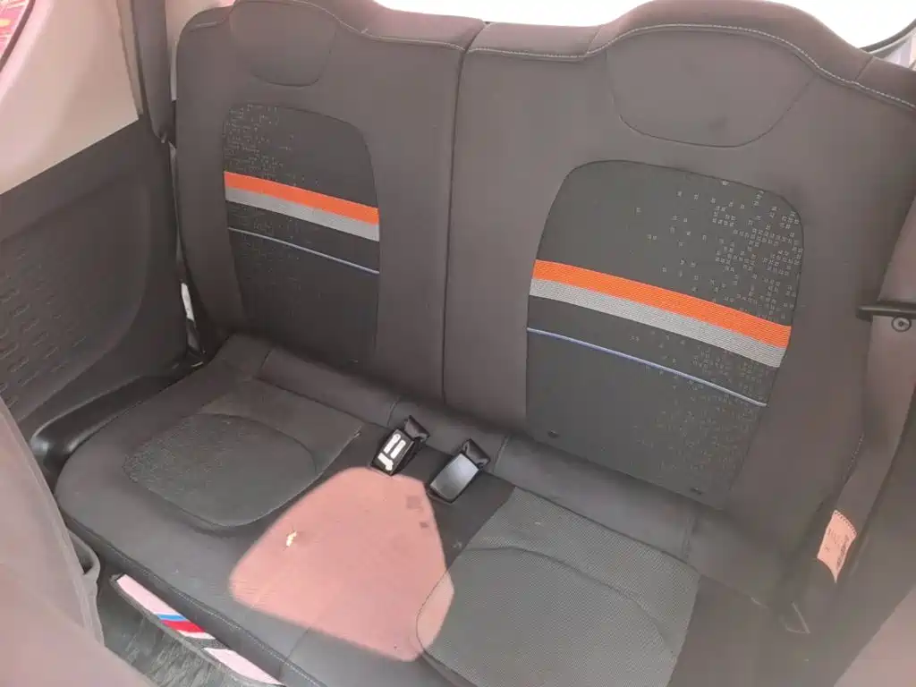 Wuling MINIEV — миниатюра 17