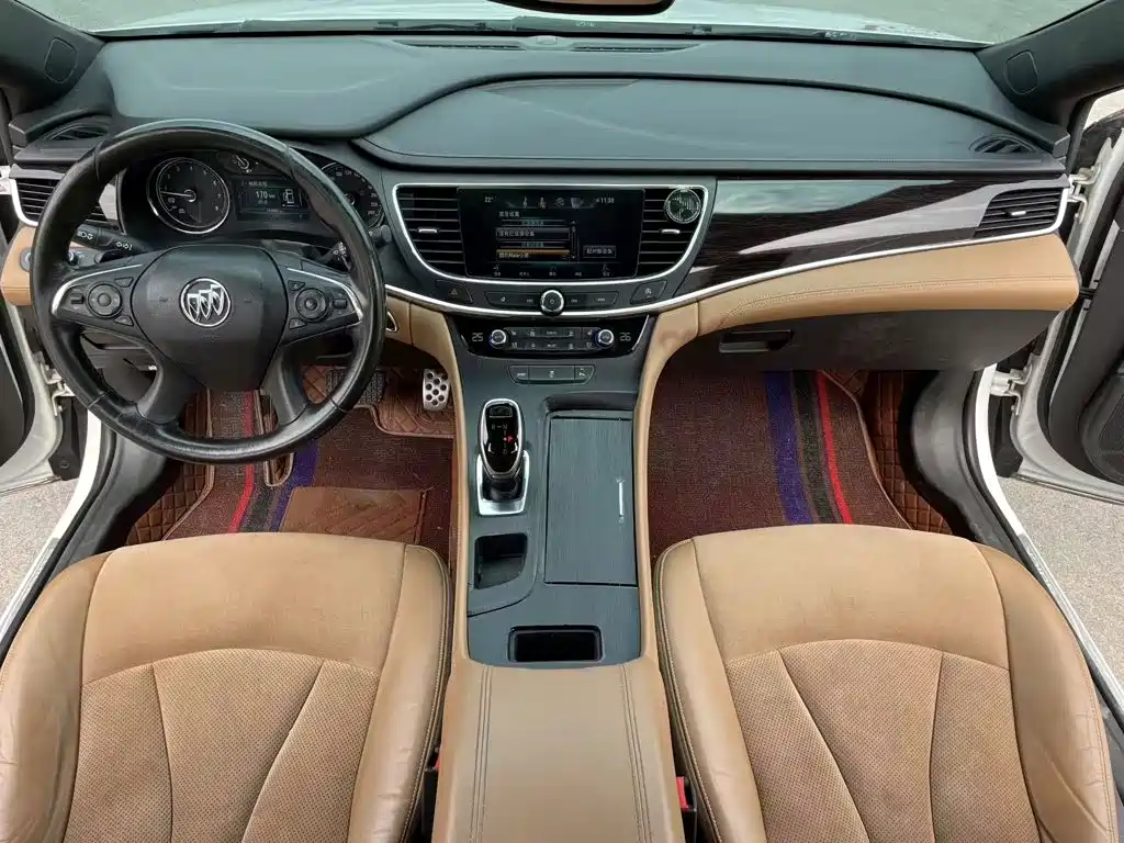Buick LaCrosse — миниатюра 9