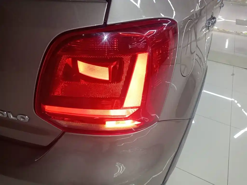 Volkswagen Polo — миниатюра 8