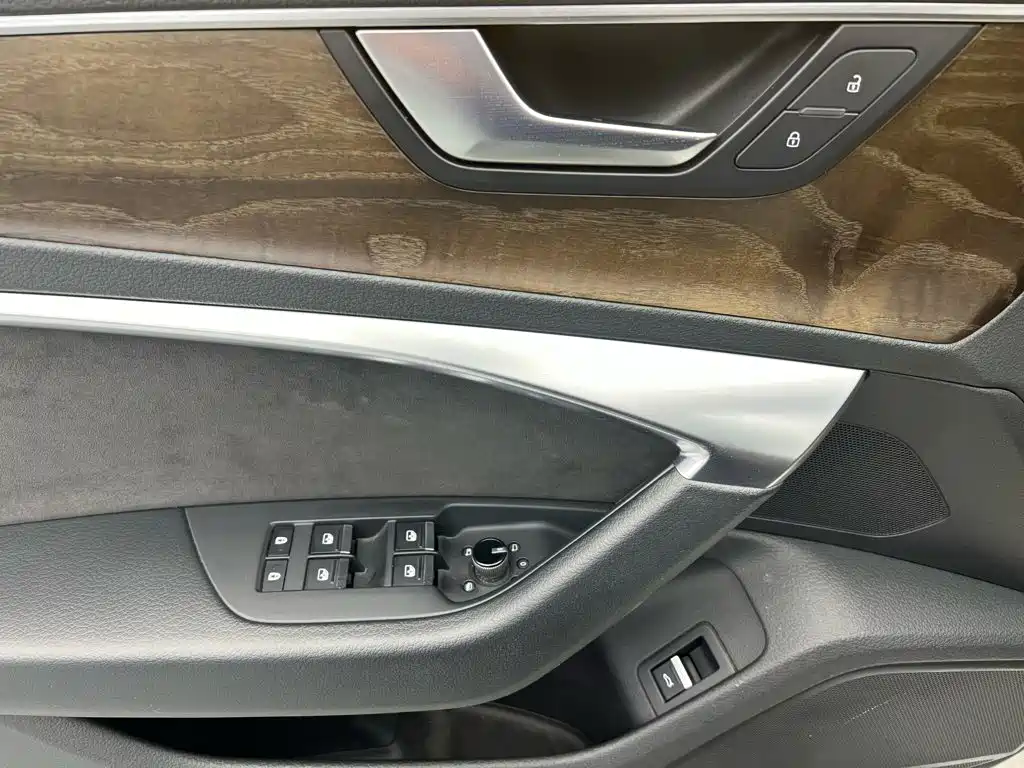 Audi A6L — миниатюра 17
