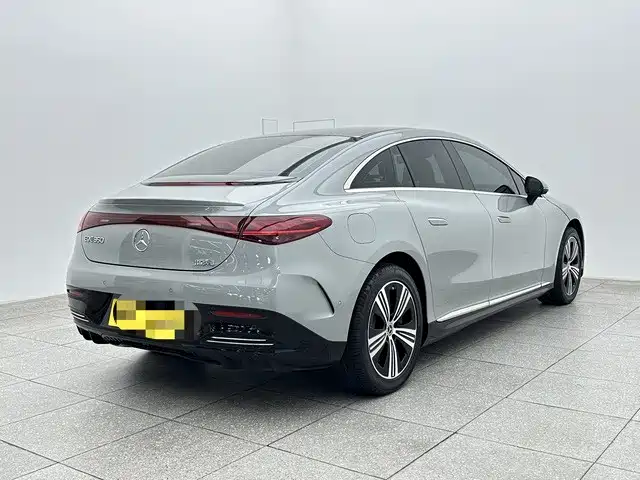 Mercedes-Benz EQE — миниатюра 6