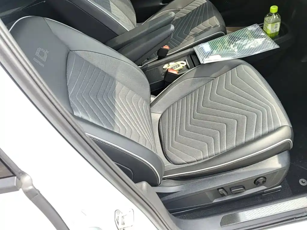 Volkswagen ID.3 — миниатюра 25