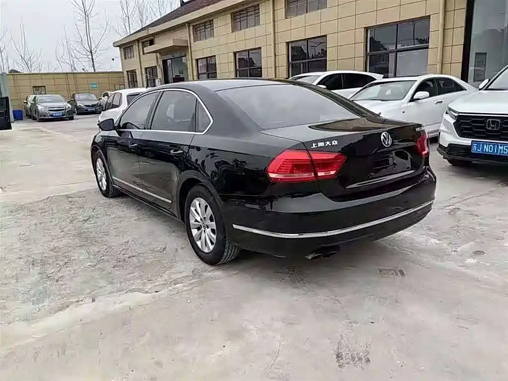 Volkswagen Passat 2015 1.8TSI DSG