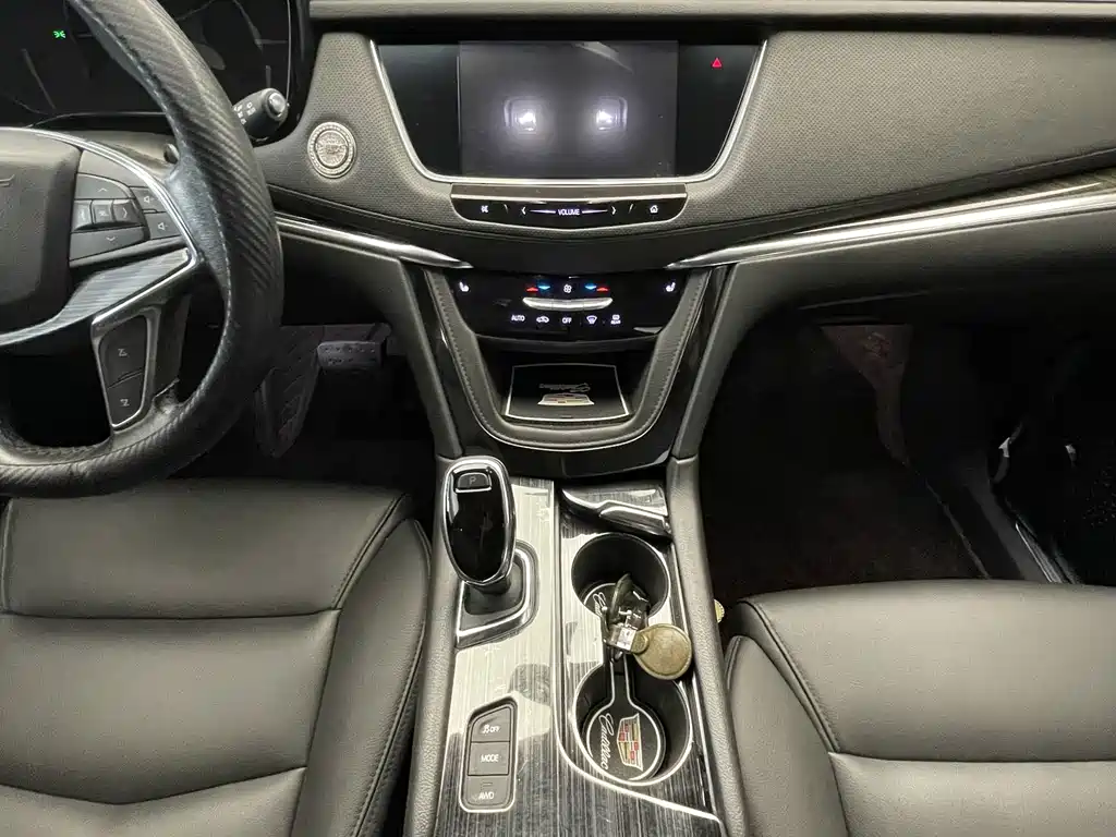 Cadillac XT5 — миниатюра 13