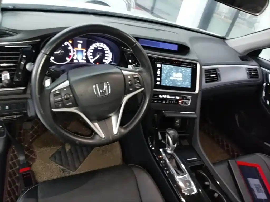 Honda Spirior — миниатюра 10