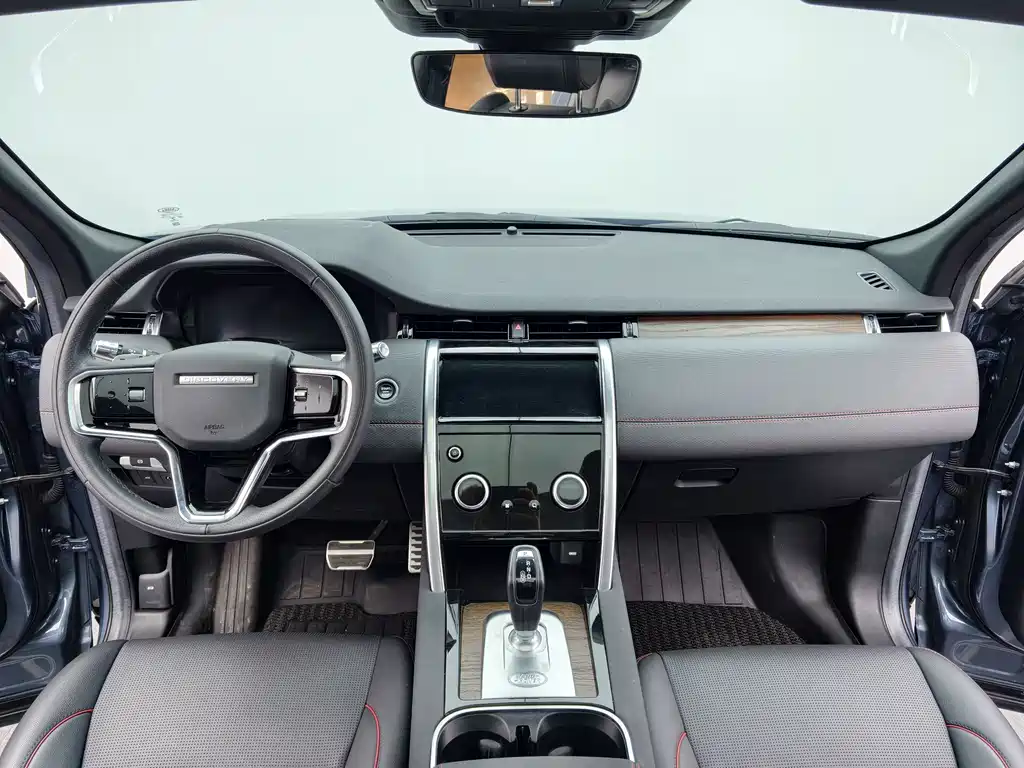 Land Rover Discovery Sport — миниатюра 28