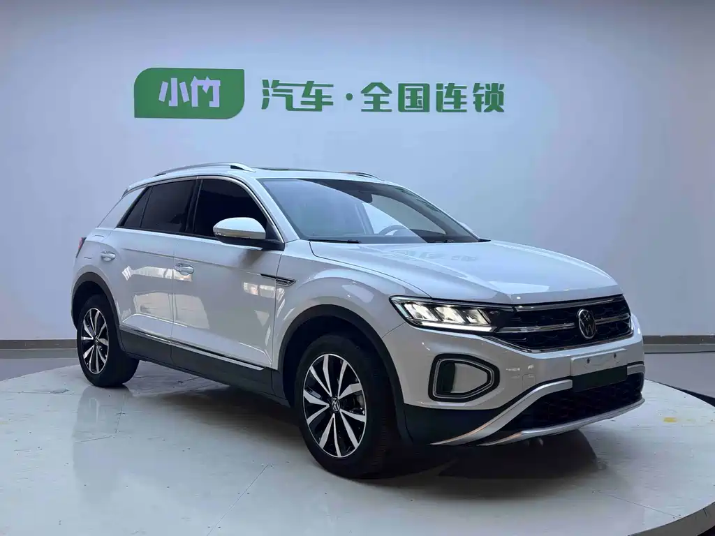 VOLKSWAGEN T ROC EXPLORING SONGS