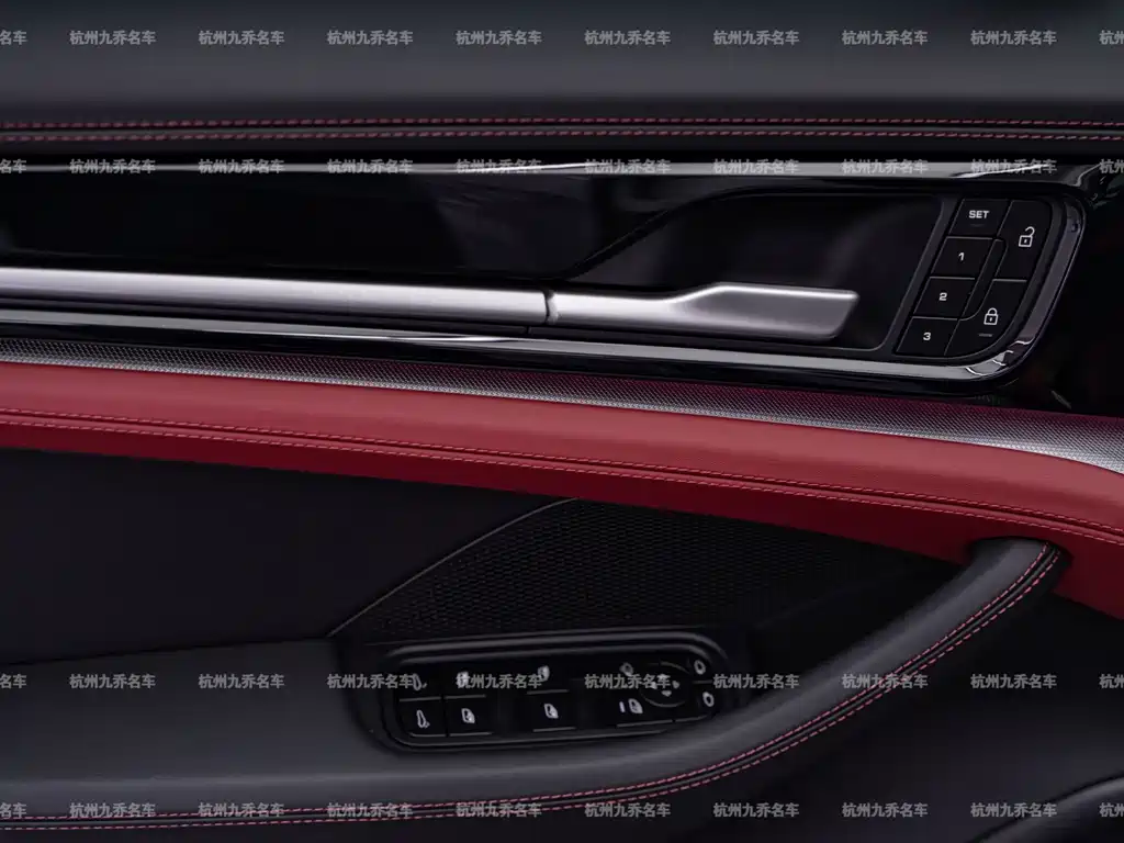 Porsche Panamera — миниатюра 28