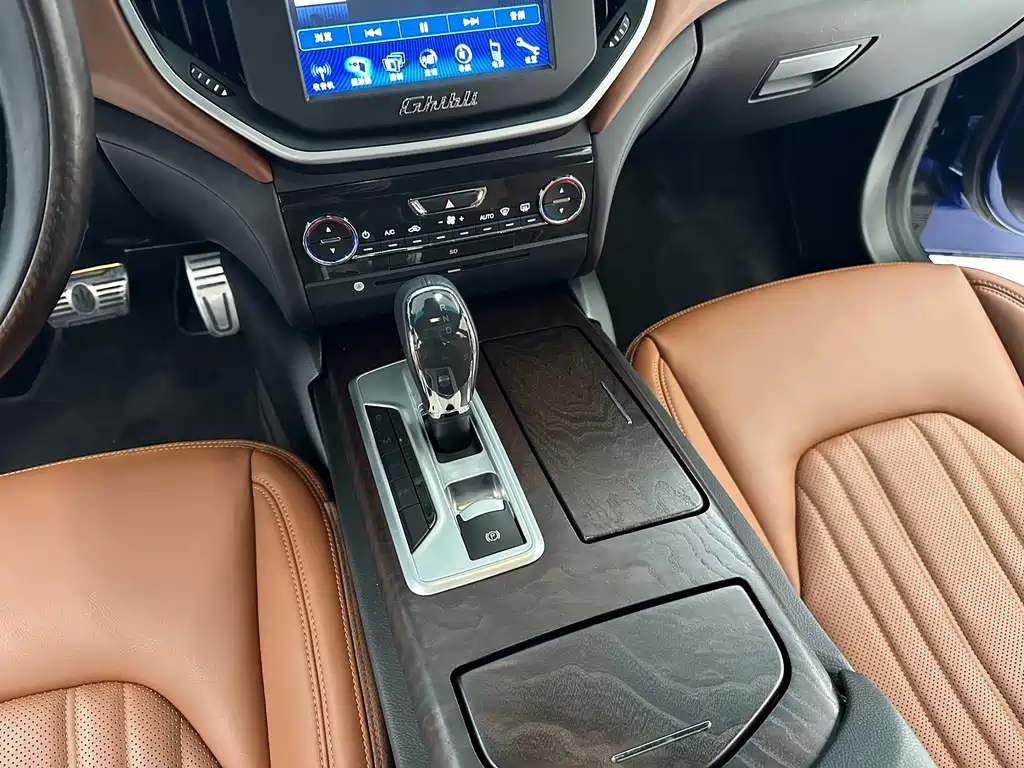 Maserati Ghibli — миниатюра 20