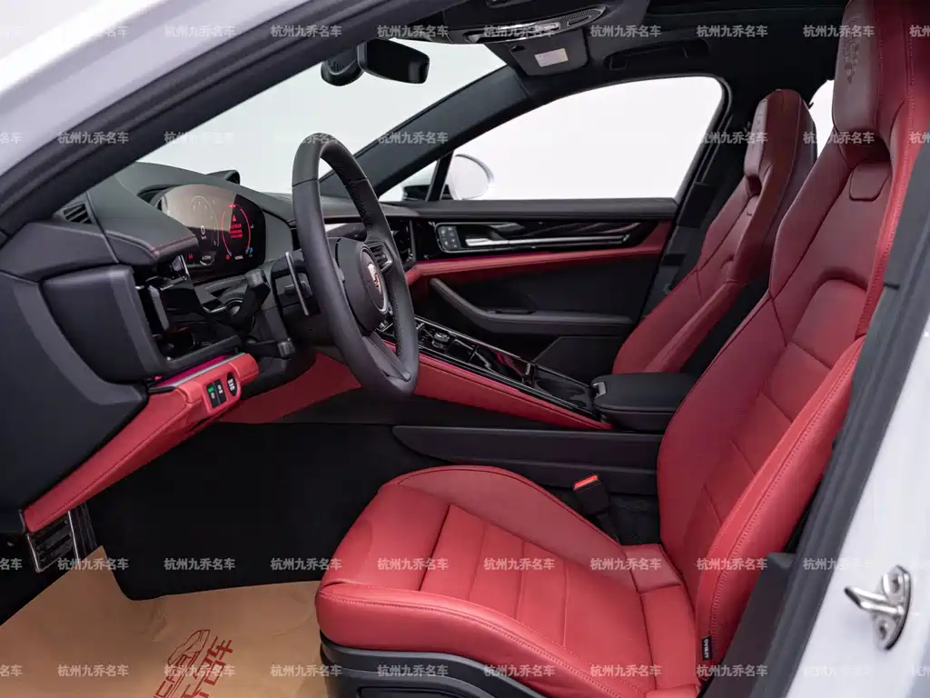 Porsche Panamera — миниатюра 13