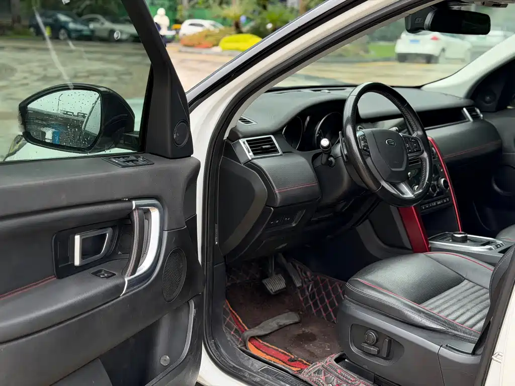 Land Rover Discovery Sport — миниатюра 4