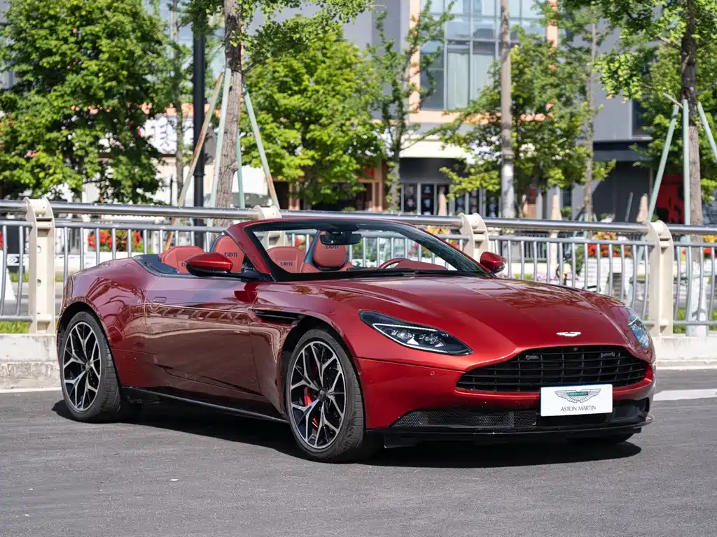 Aston Martin DB11 2019 4.0T V8 Volante