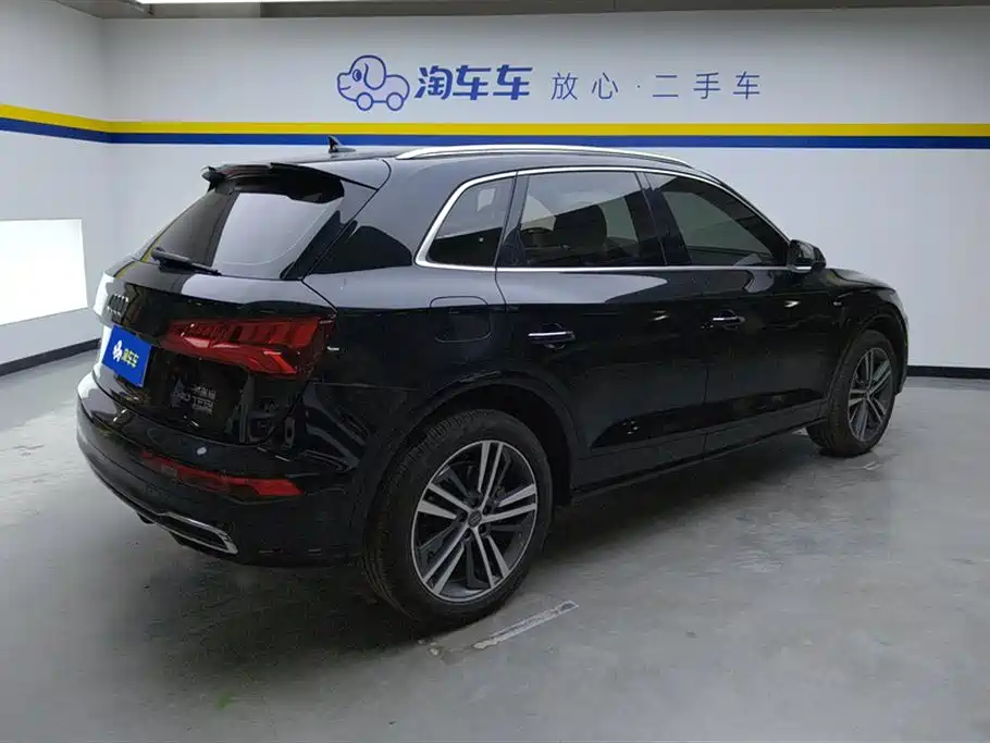 Audi Q5L 2020 40 TFSI Fashion