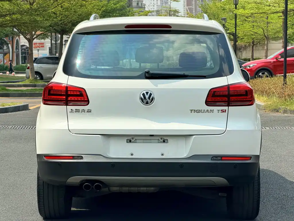 Volkswagen Tiguan — миниатюра 3