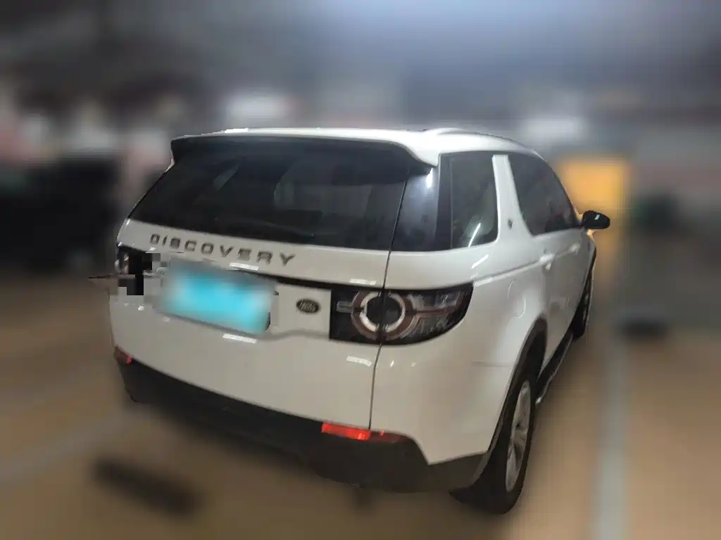 Land Rover Discovery Sport — миниатюра 4