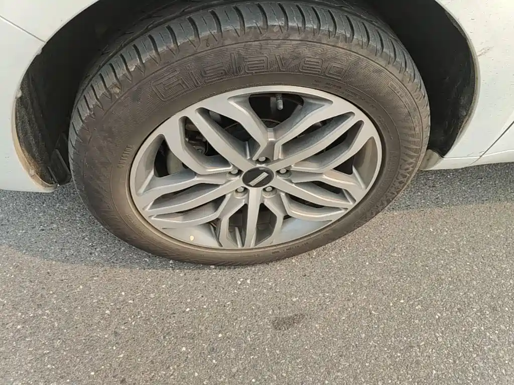 Wey Wey VV5 — миниатюра 23