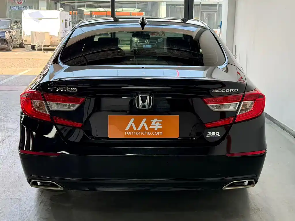 Honda Accord — миниатюра 18