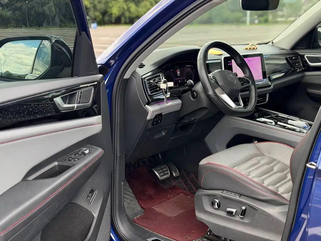 Volkswagen Teramont — миниатюра 7