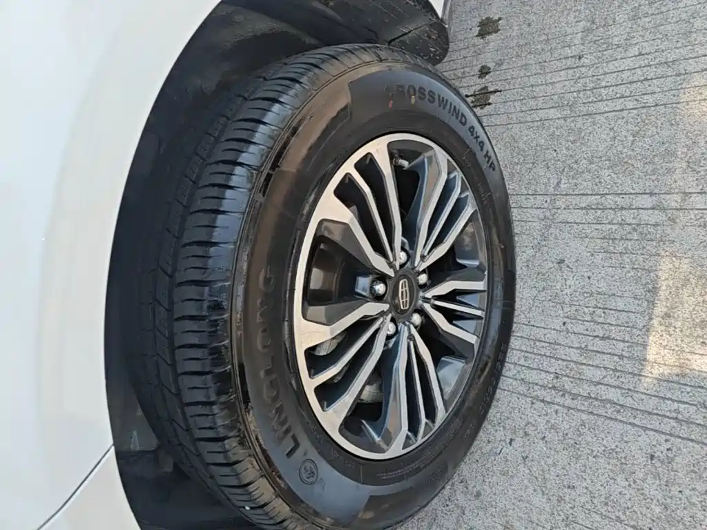 Geely Vision X6 — миниатюра 23