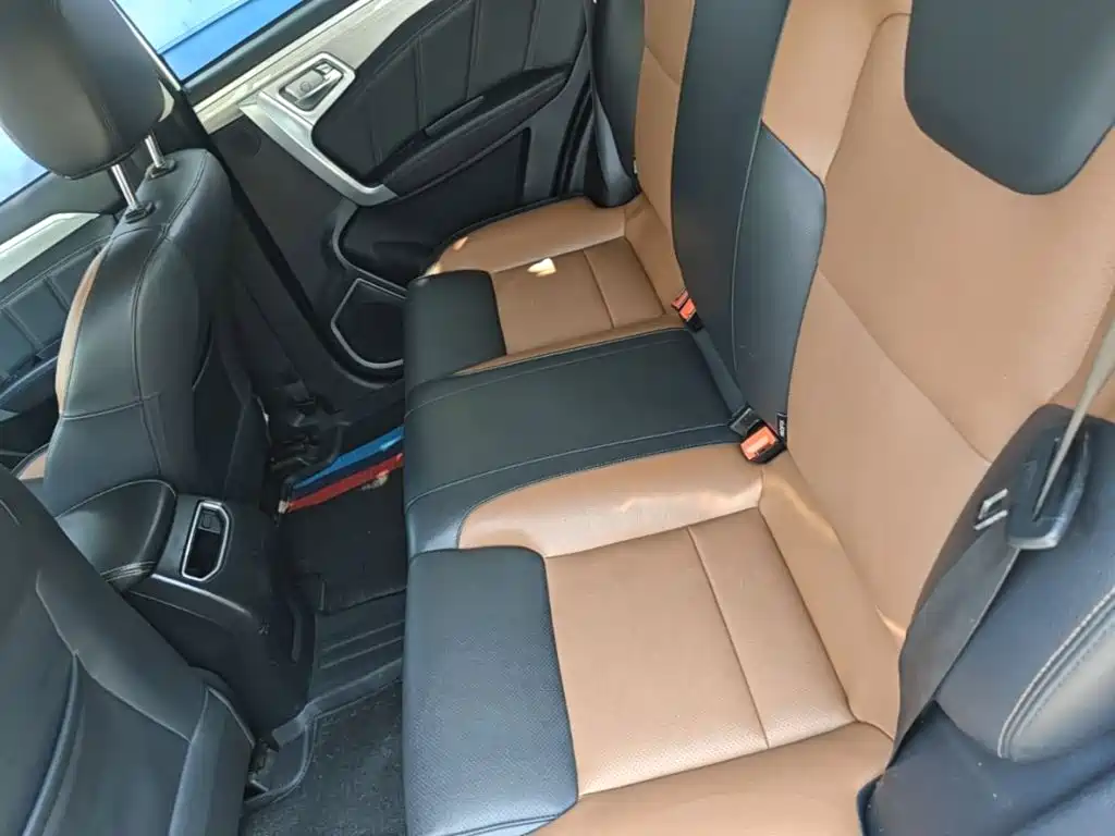 Geely Vision X6 — миниатюра 17
