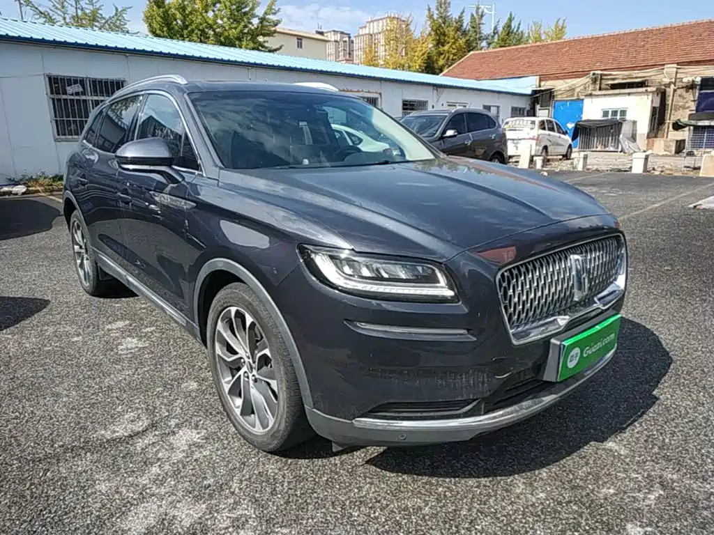 Lincoln Nautilus — миниатюра 4