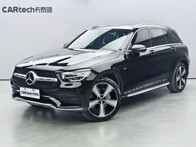 MERCEDES-BENZ GLC 2022