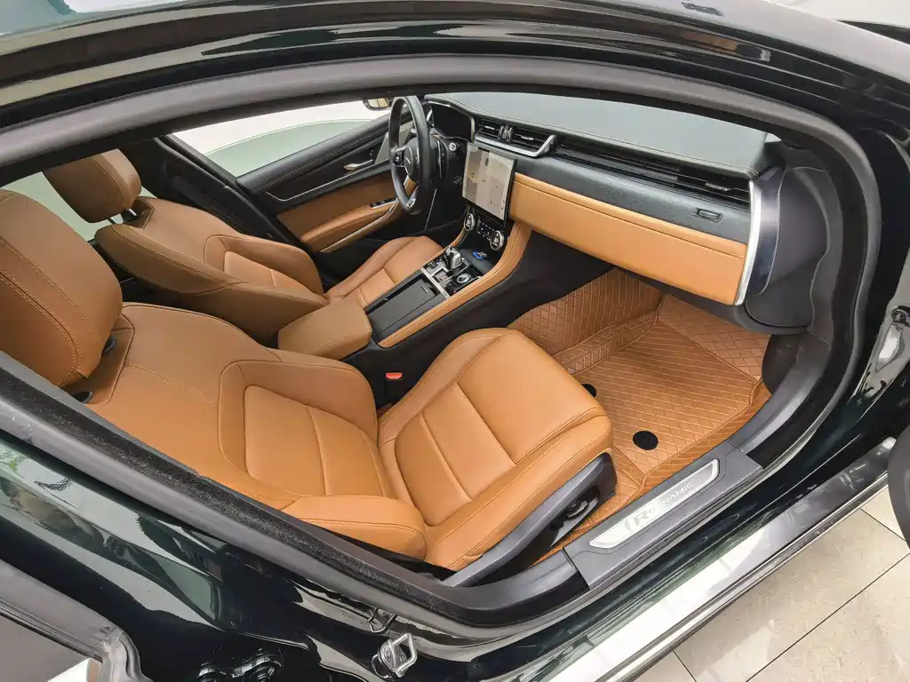 Jaguar XFL — миниатюра 7