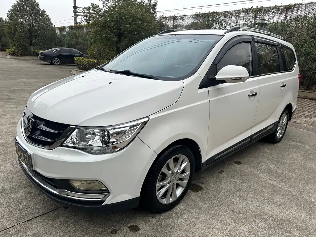BAOJUN 730