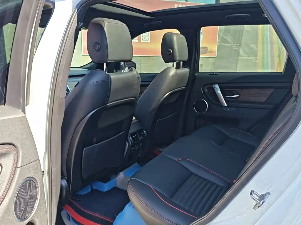 Land Rover Discovery Sport — миниатюра 8