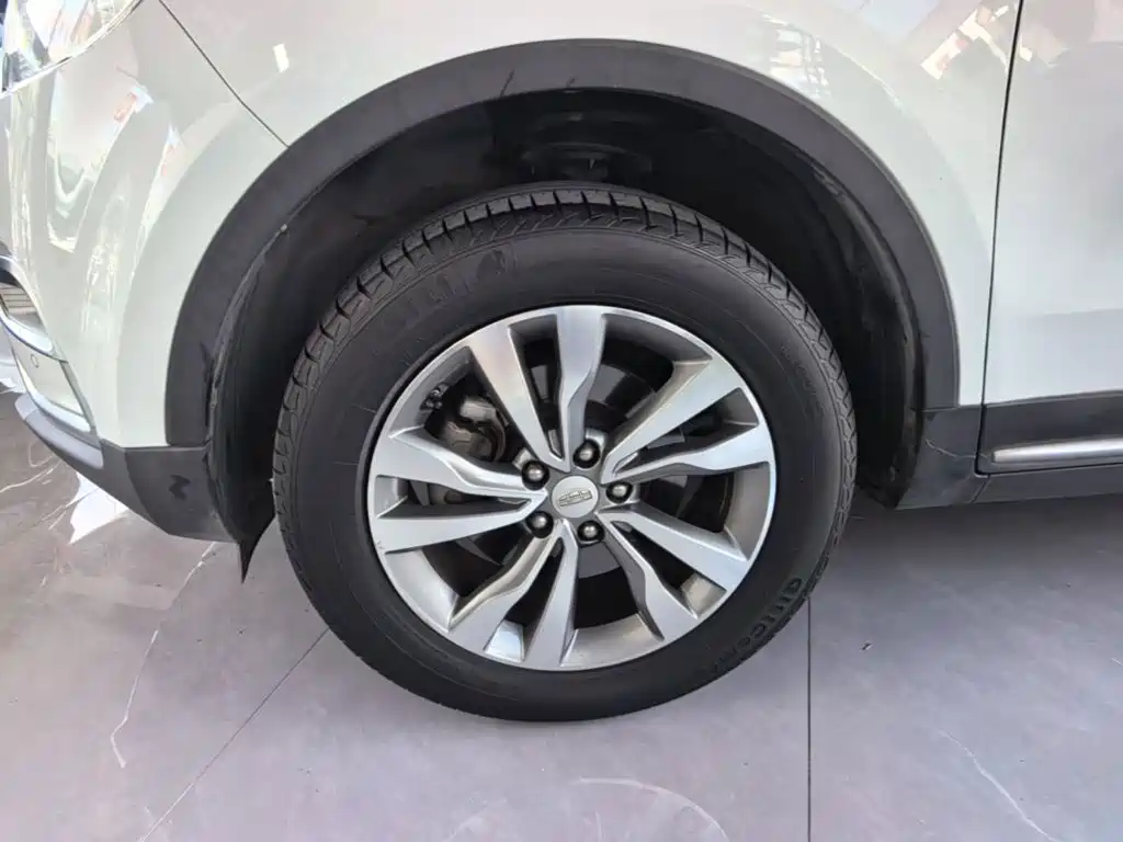 Geely Boyue — миниатюра 23