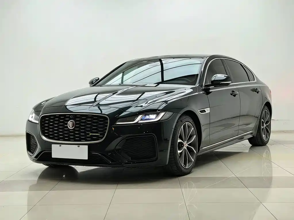 Jaguar XFL — миниатюра 4