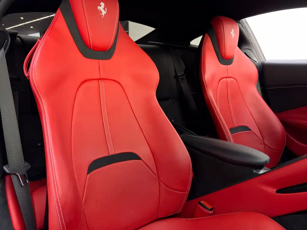 Ferrari Roma — миниатюра 14