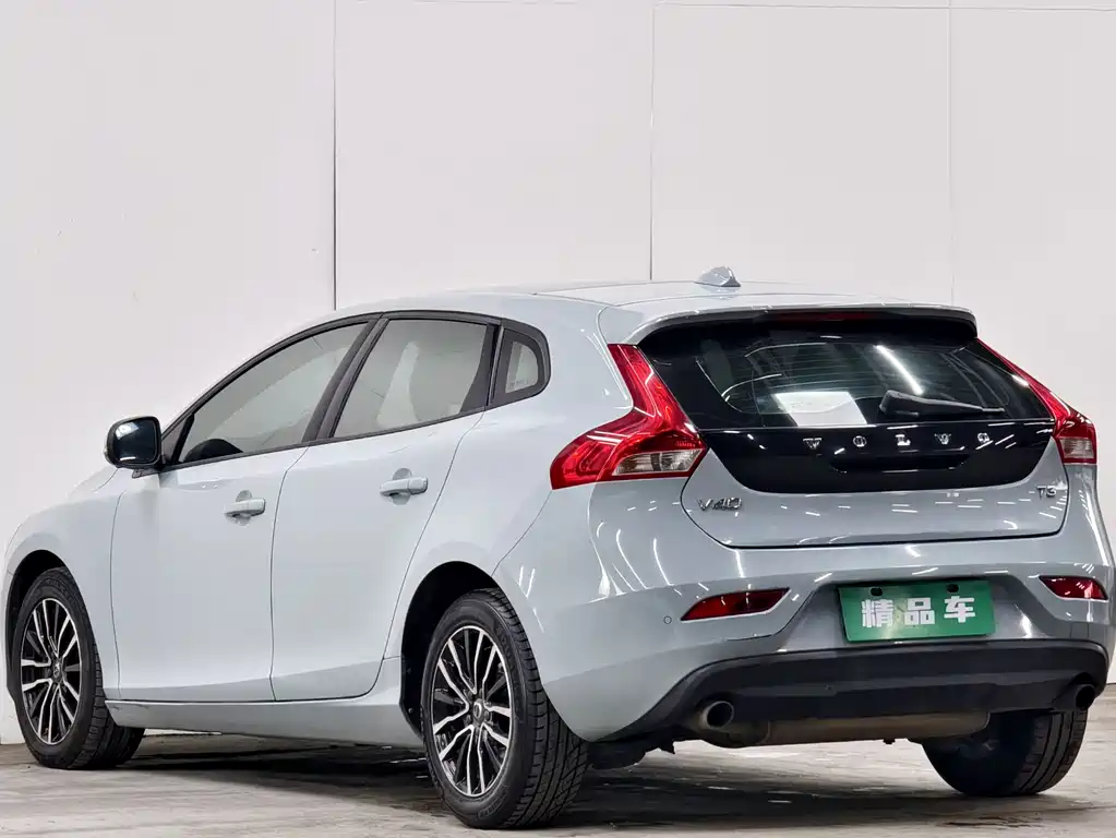 Volvo V40 2017 T3