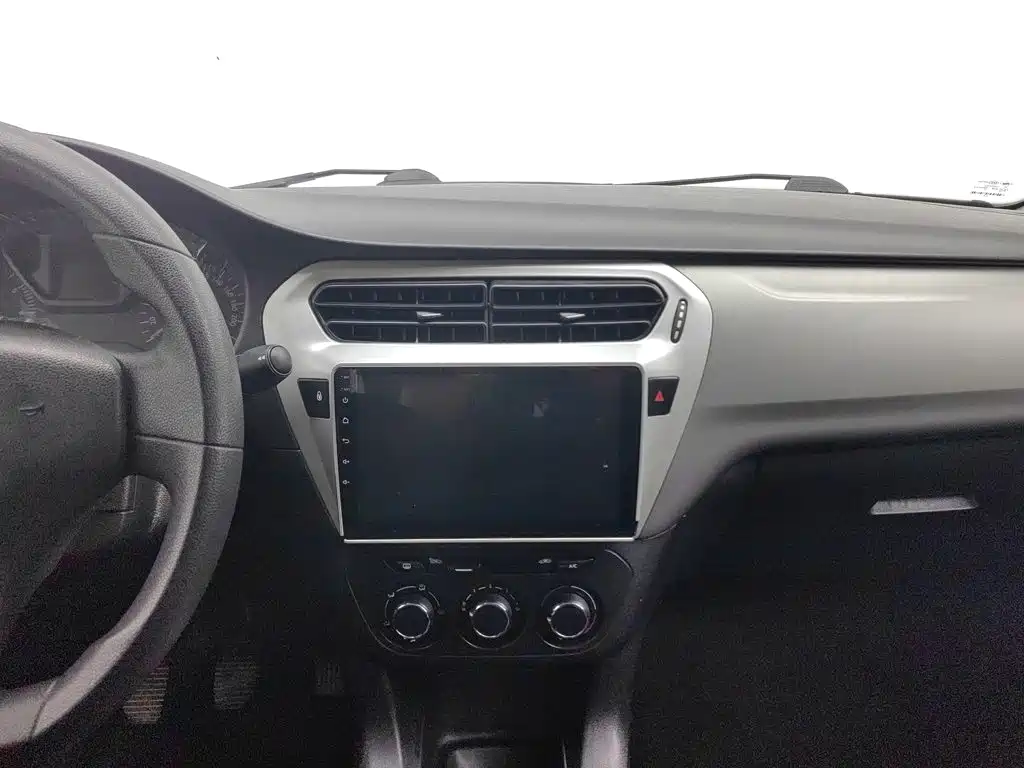 Citroen Elysee — миниатюра 12