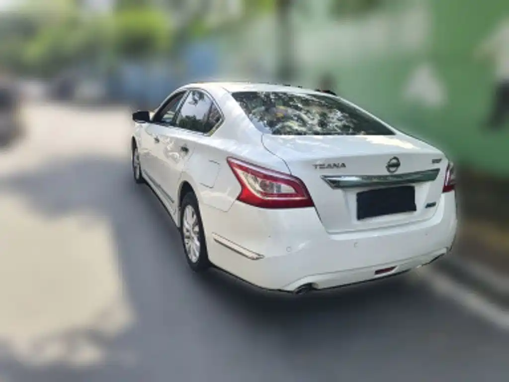 Nissan Teana — миниатюра 8