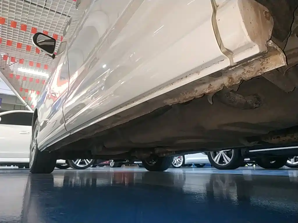 BYD M6 — миниатюра 22